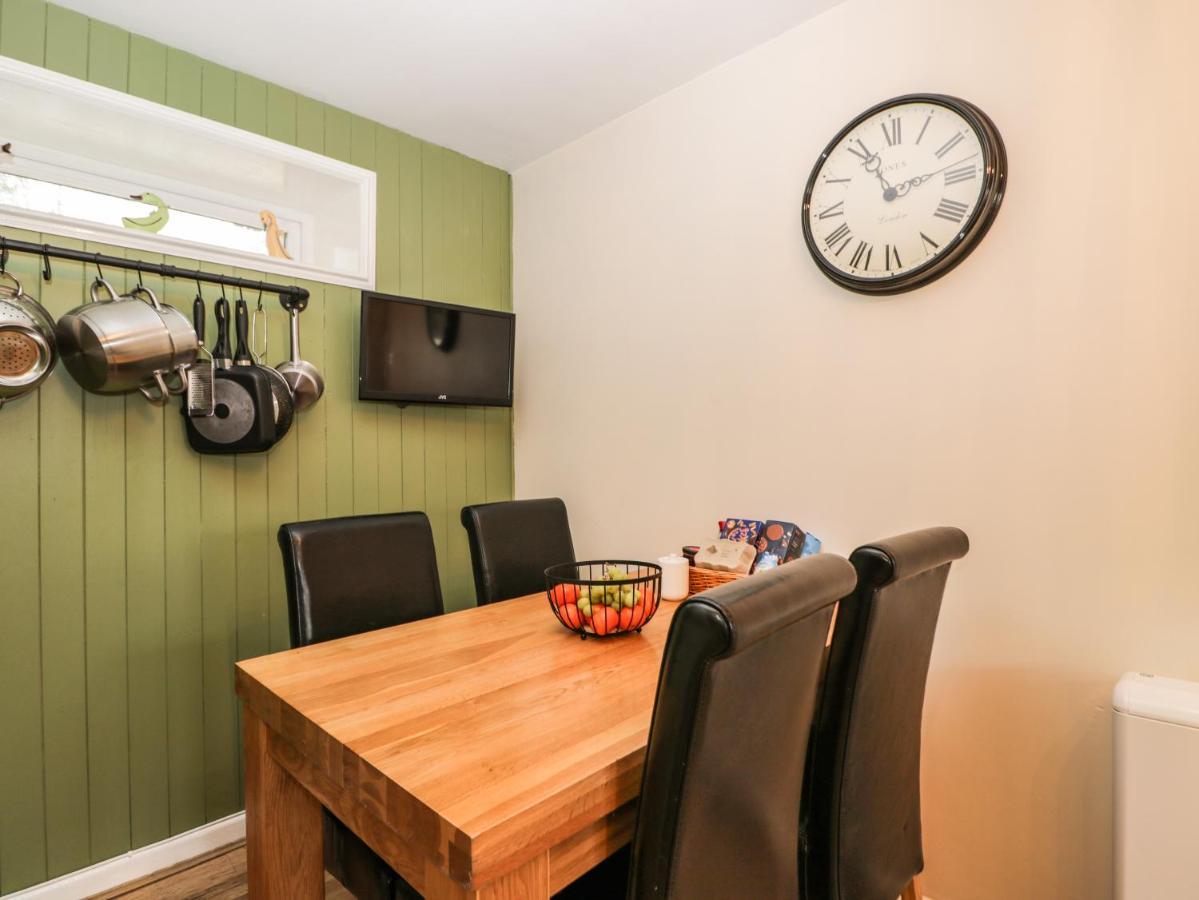 Orchard House Cottage 맘스버리 외부 사진